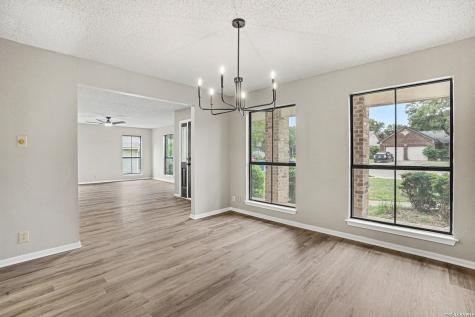 18030 Summer Knoll Drive San Antonio TX 78258