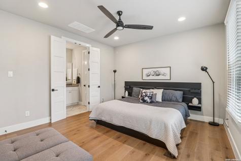 311 E Evergreen #1 San Antonio TX 78212