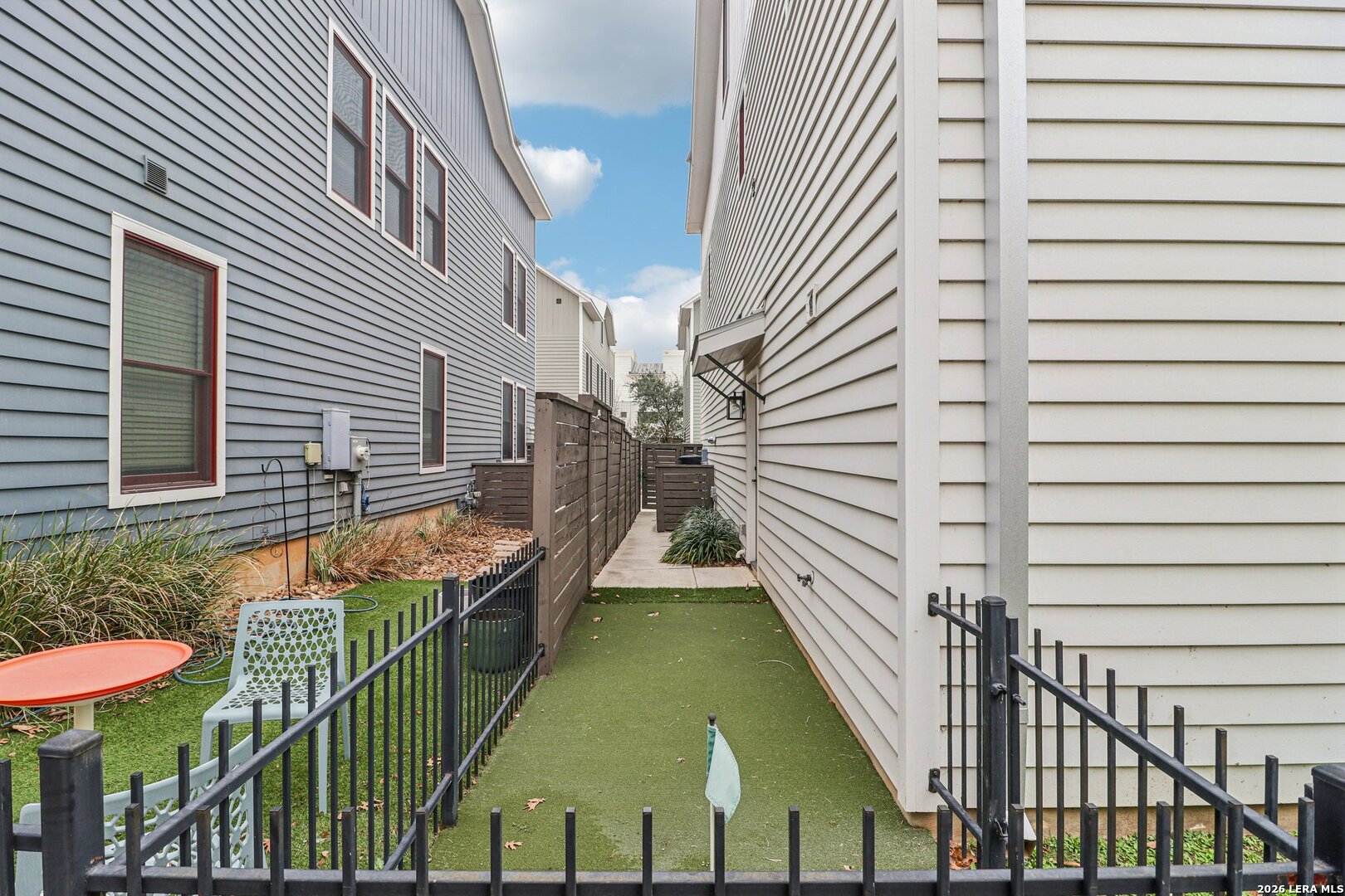 311 E Evergreen #1 San Antonio TX 78212