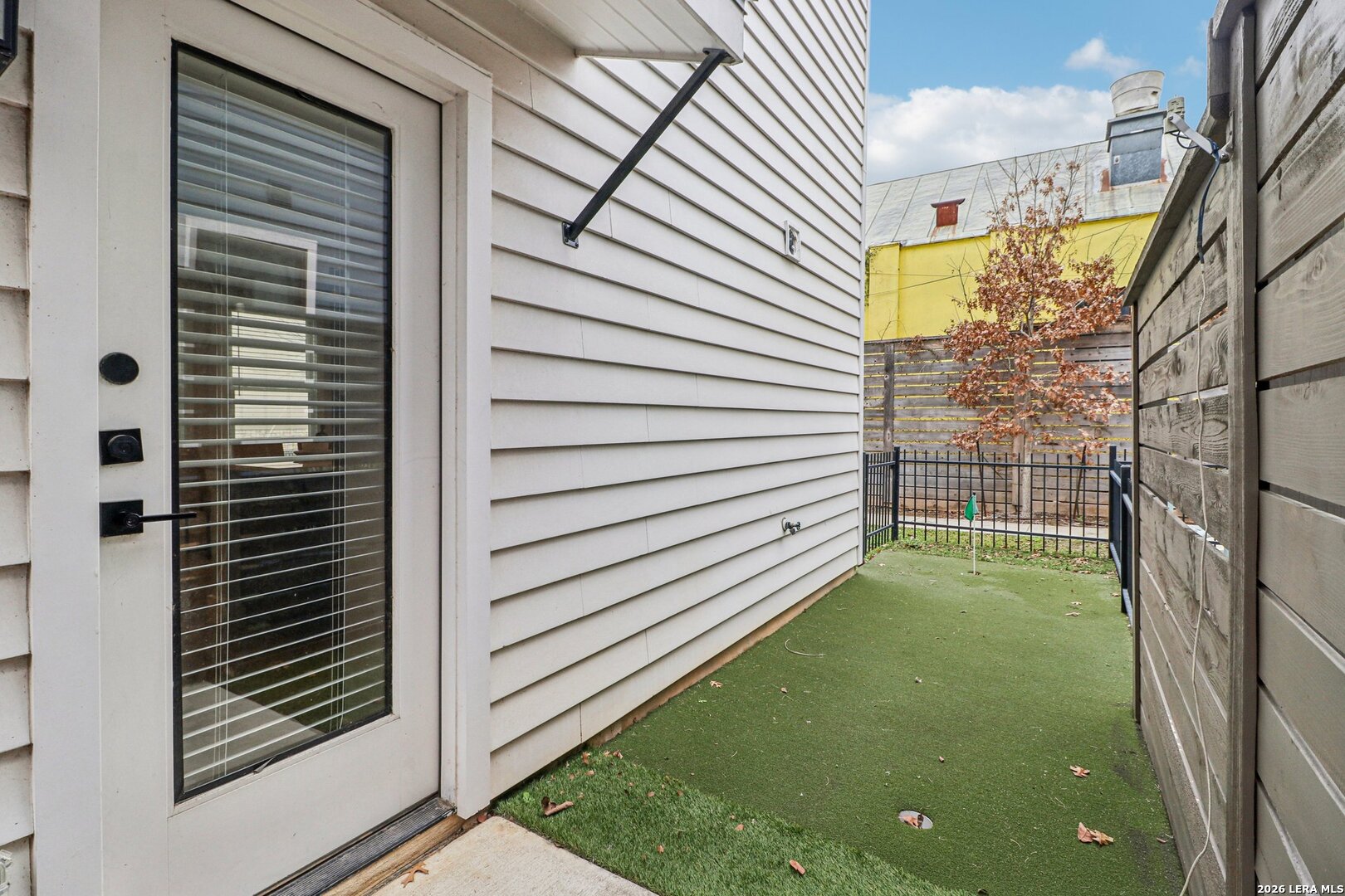 311 E Evergreen #1 San Antonio TX 78212