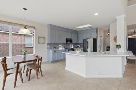 1852 Lookout Forest San Antonio TX 78260