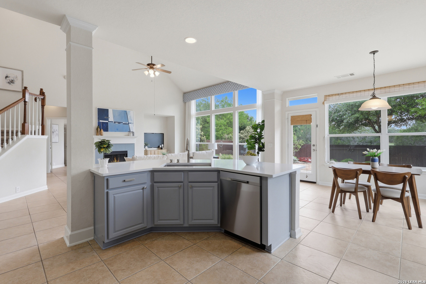 1852 Lookout Forest San Antonio TX 78260