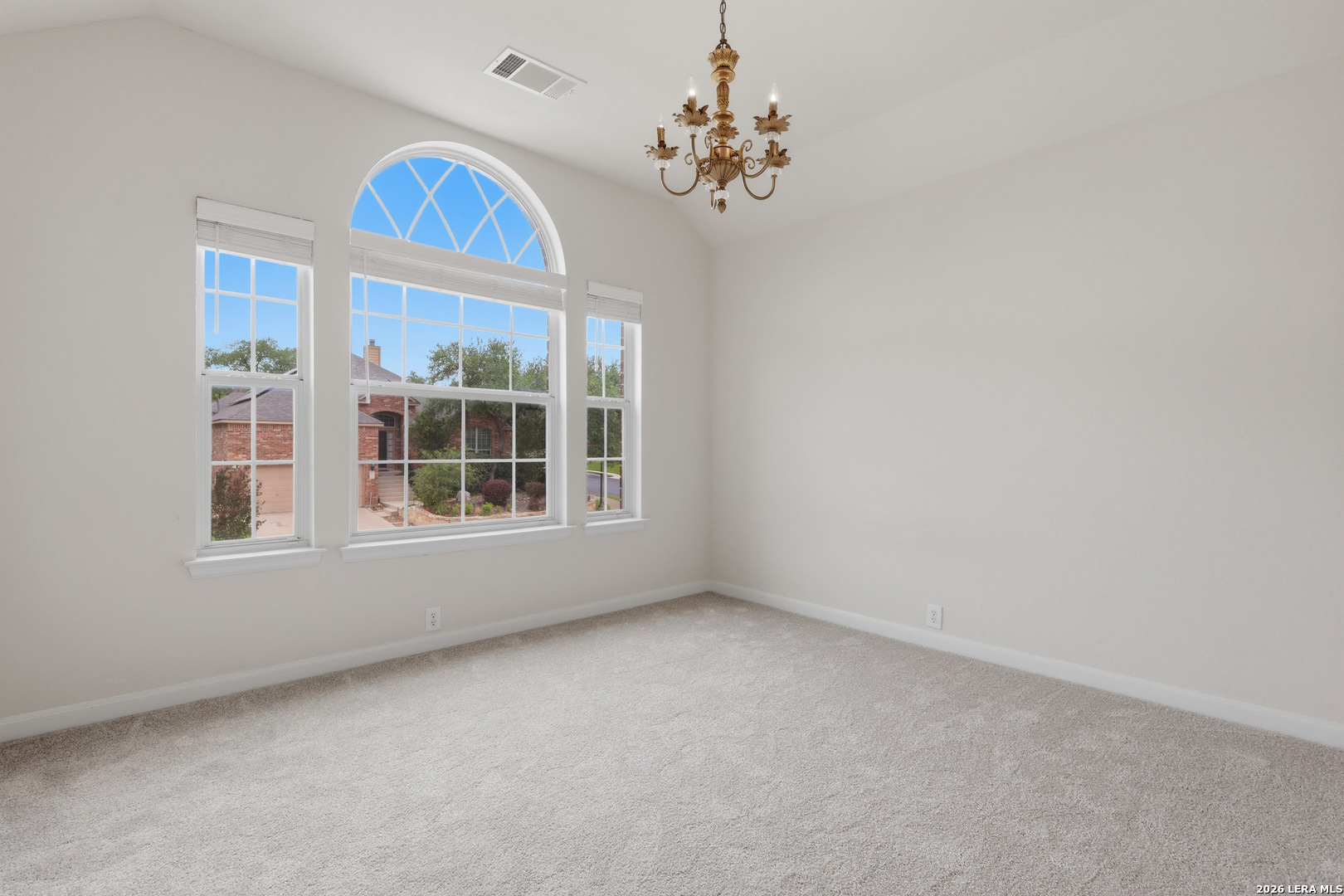 1852 Lookout Forest San Antonio TX 78260