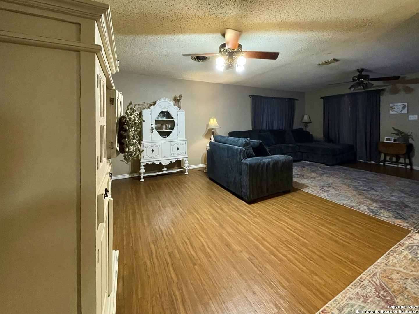 1404 Inez Beeville TX 78102
