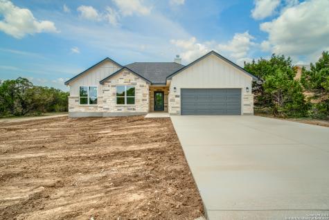 884 Marlys Avenue Canyon Lake TX 78133