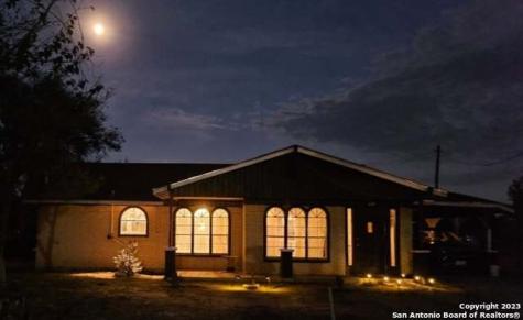 403.5 Retta Street Carrizo Springs TX 78834