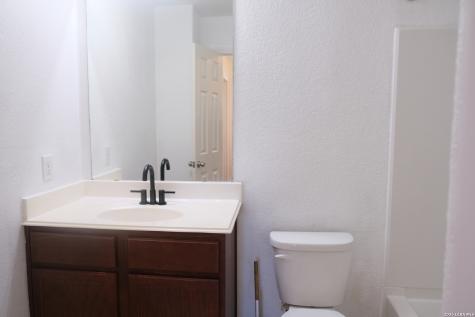 11725 Luckey Vista San Antonio TX 78252