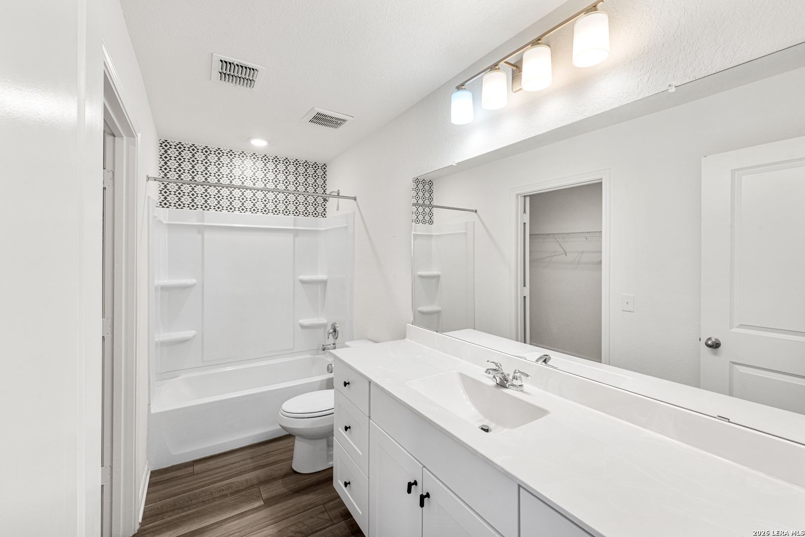 5639 Pearl Meadow Converse TX 78109