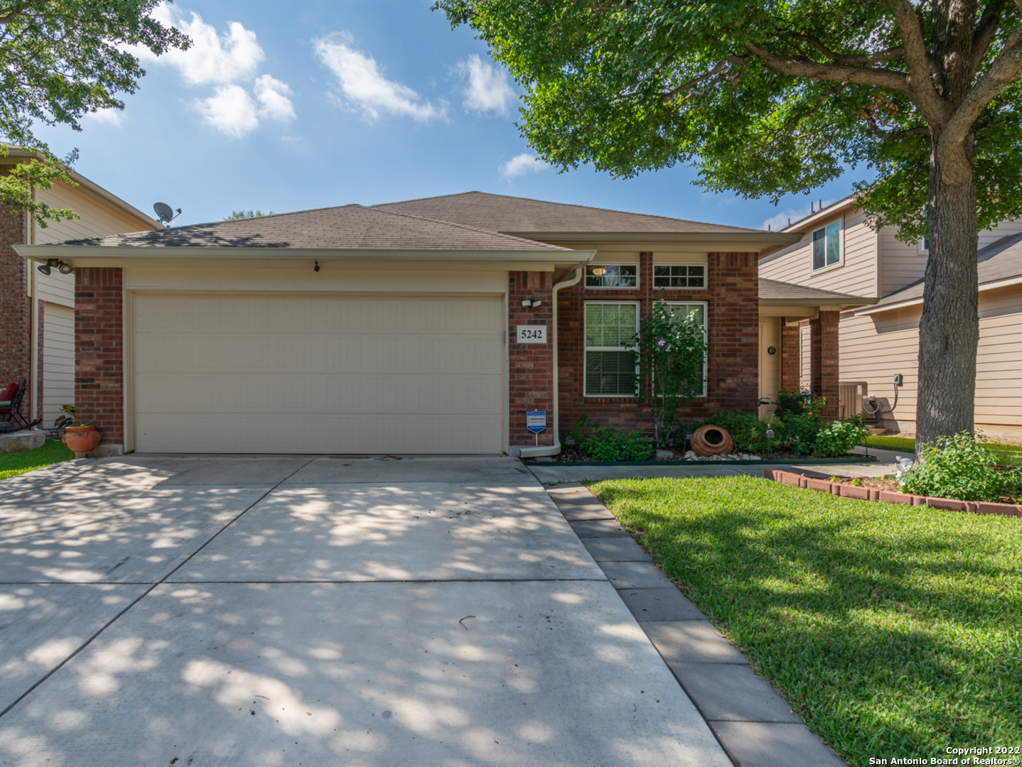 5242 Gemsbuck Chase San Antonio TX 78251