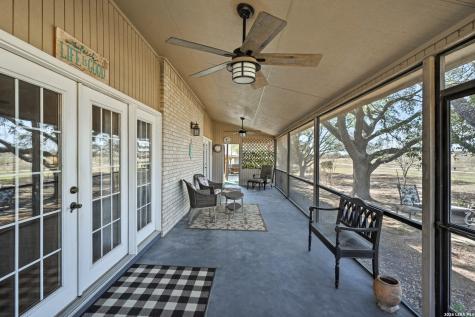 3729 Hunters Glen Schertz TX 78108
