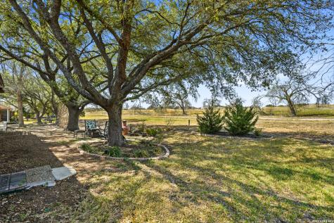 3729 Hunters Glen Schertz TX 78108