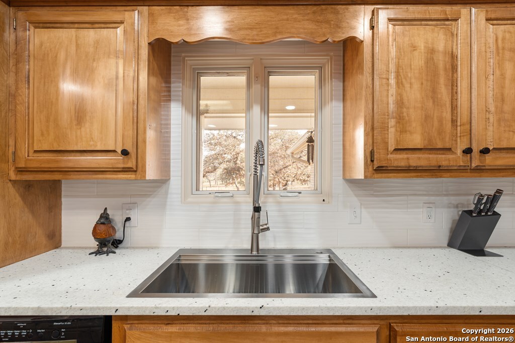 894 Southwoods Drive Fredericksburg TX 78028