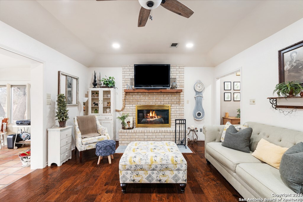 894 Southwoods Drive Fredericksburg TX 78028