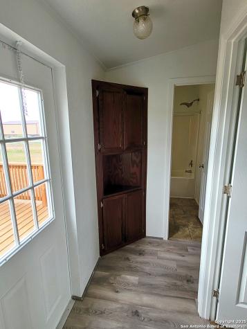 2072 County Road 421 Stockdale TX 78160