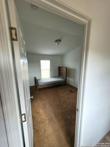 2072 County Road 421 Stockdale TX 78160