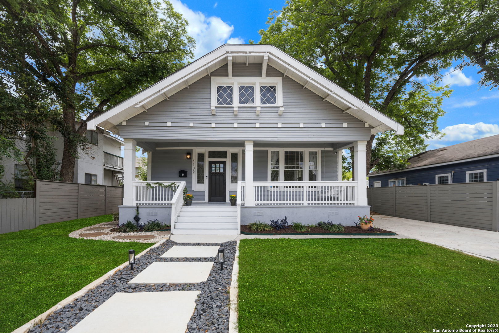 1136 W French Place San Antonio TX 78201