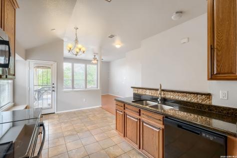 7027 Heathers Place San Antonio TX 78227