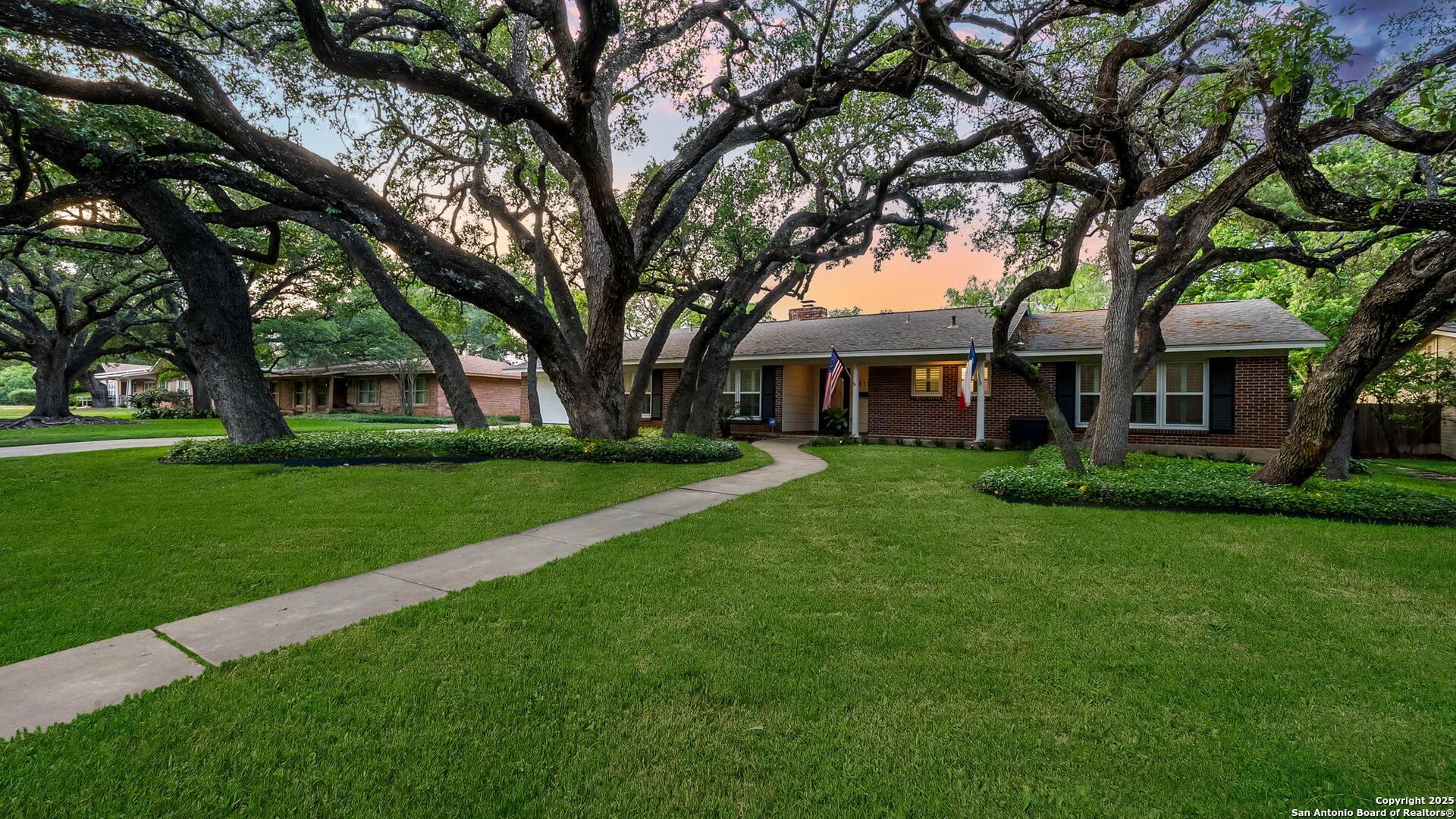 511 Country Lane San Antonio TX 78209