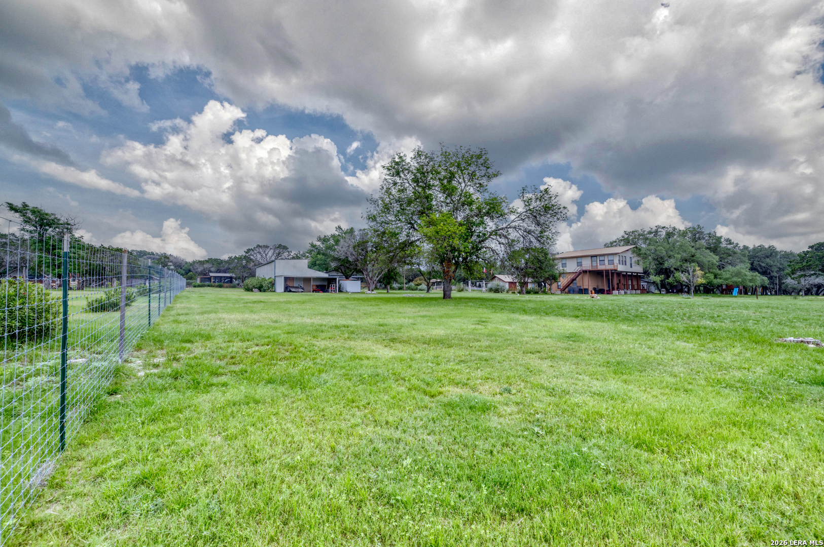57 Leinweber Leakey TX 78873
