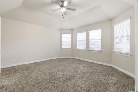 107 Dovetail Boerne TX 78006