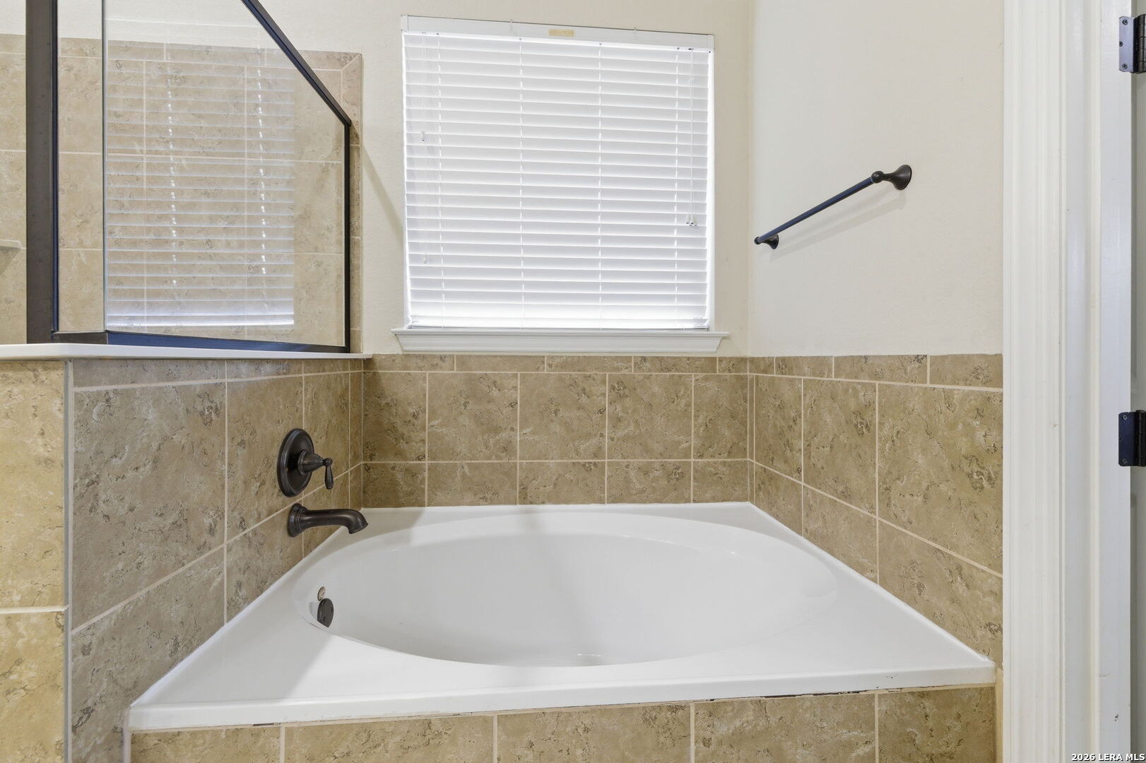 107 Dovetail Boerne TX 78006