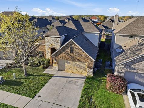 107 Dovetail Boerne TX 78006