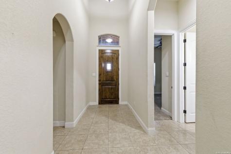 107 Dovetail Boerne TX 78006