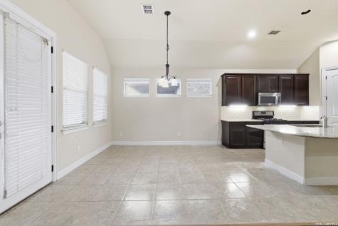 107 Dovetail Boerne TX 78006