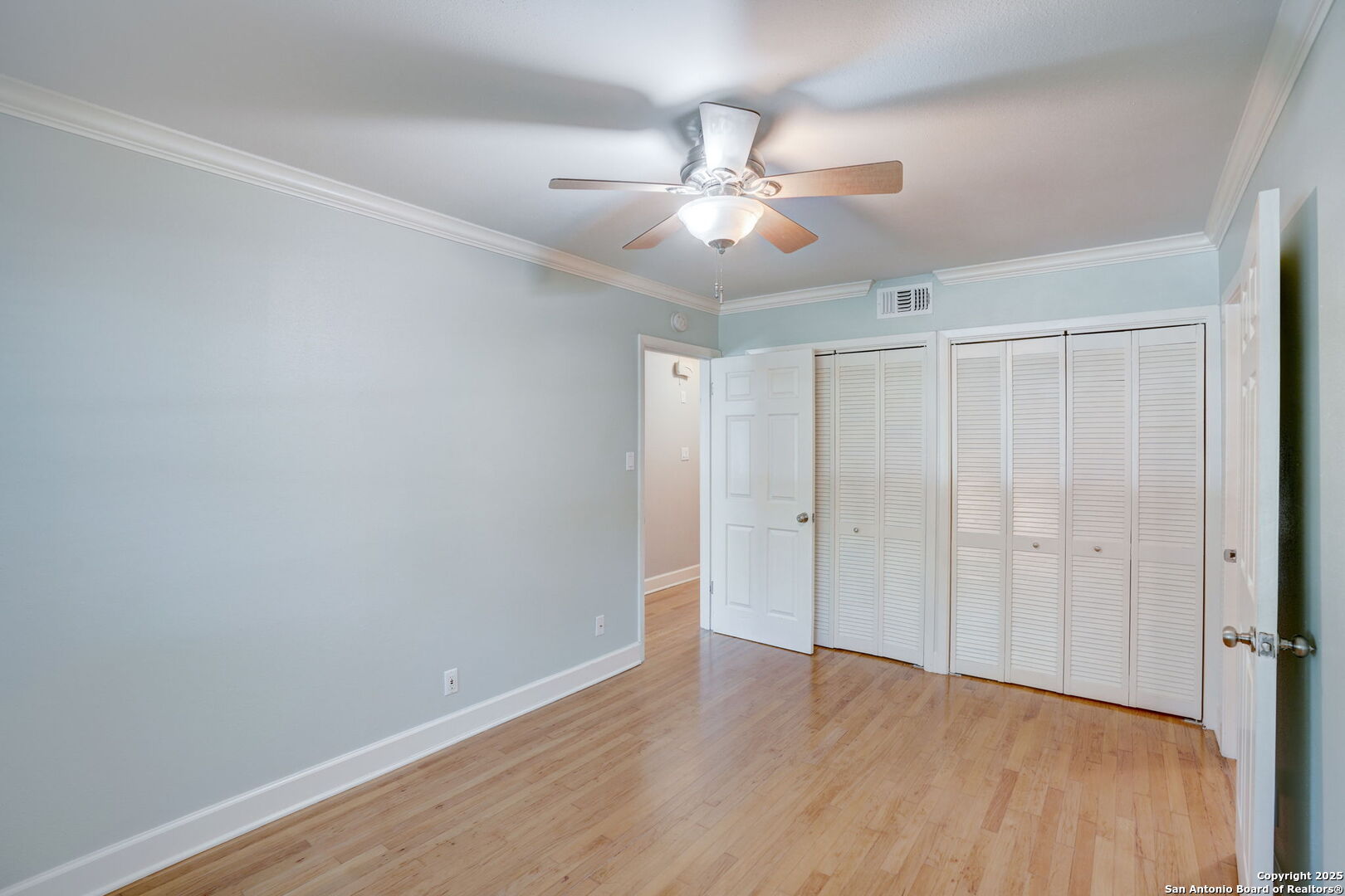631 E Nottingham Drive San Antonio TX 78209