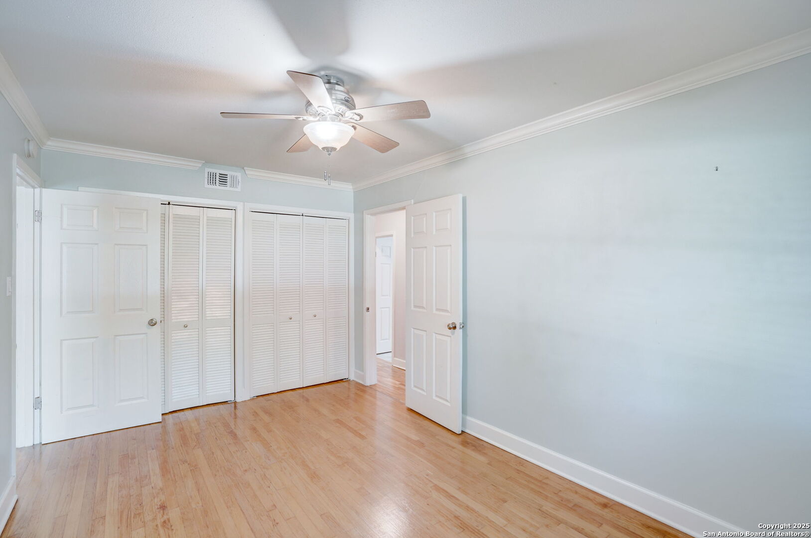 631 E Nottingham Drive San Antonio TX 78209