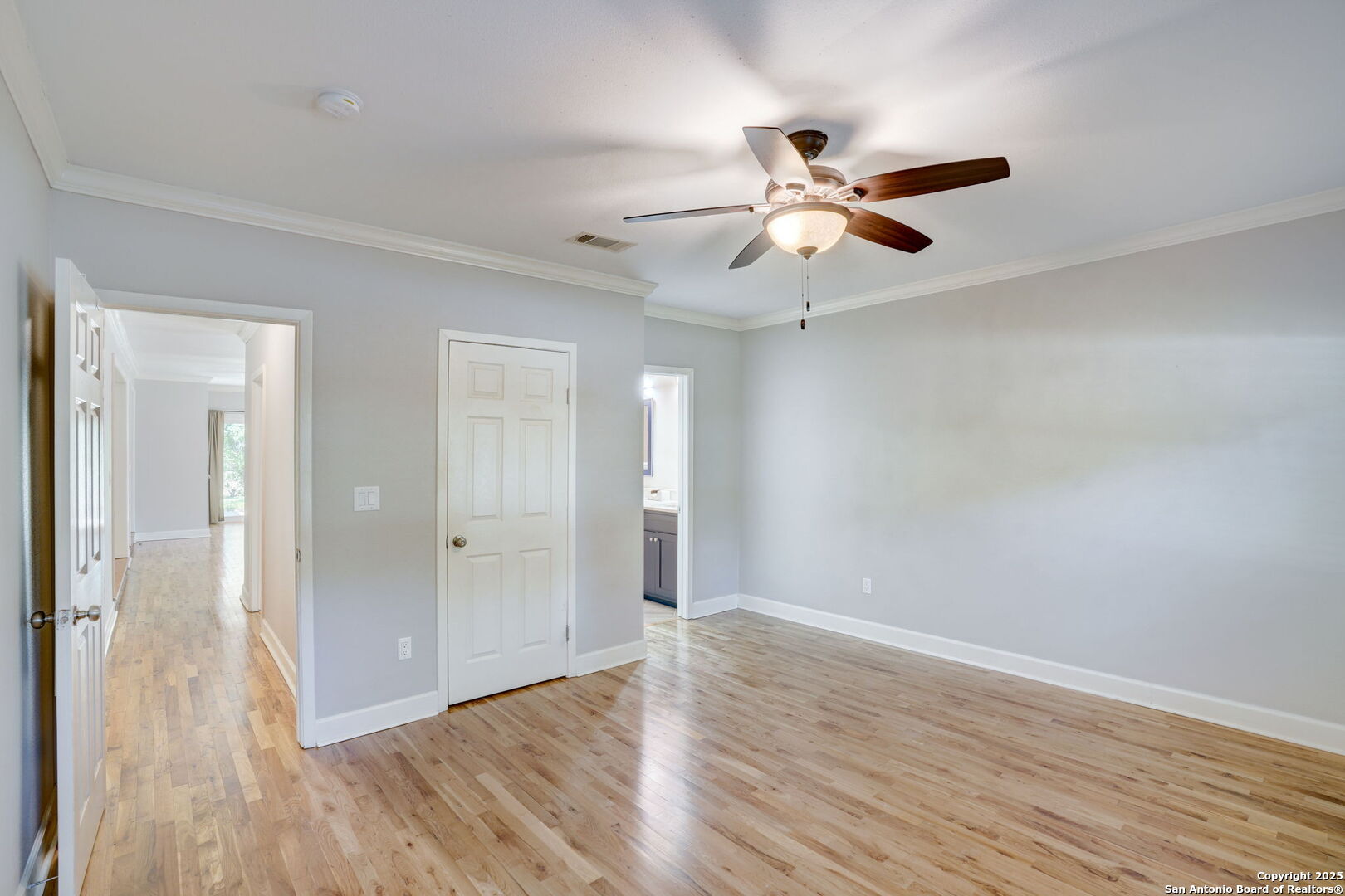 631 E Nottingham Drive San Antonio TX 78209