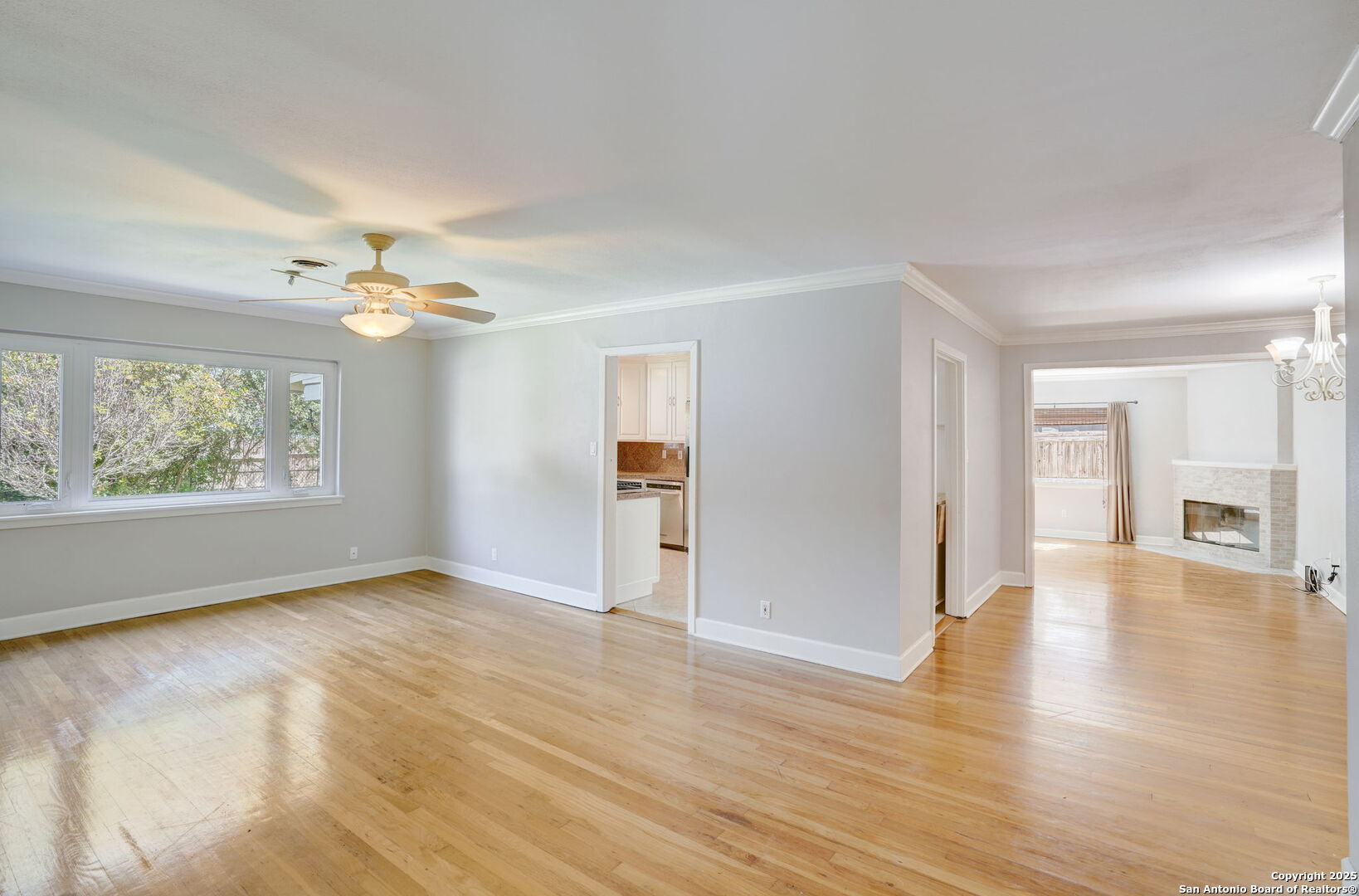 631 E Nottingham Drive San Antonio TX 78209