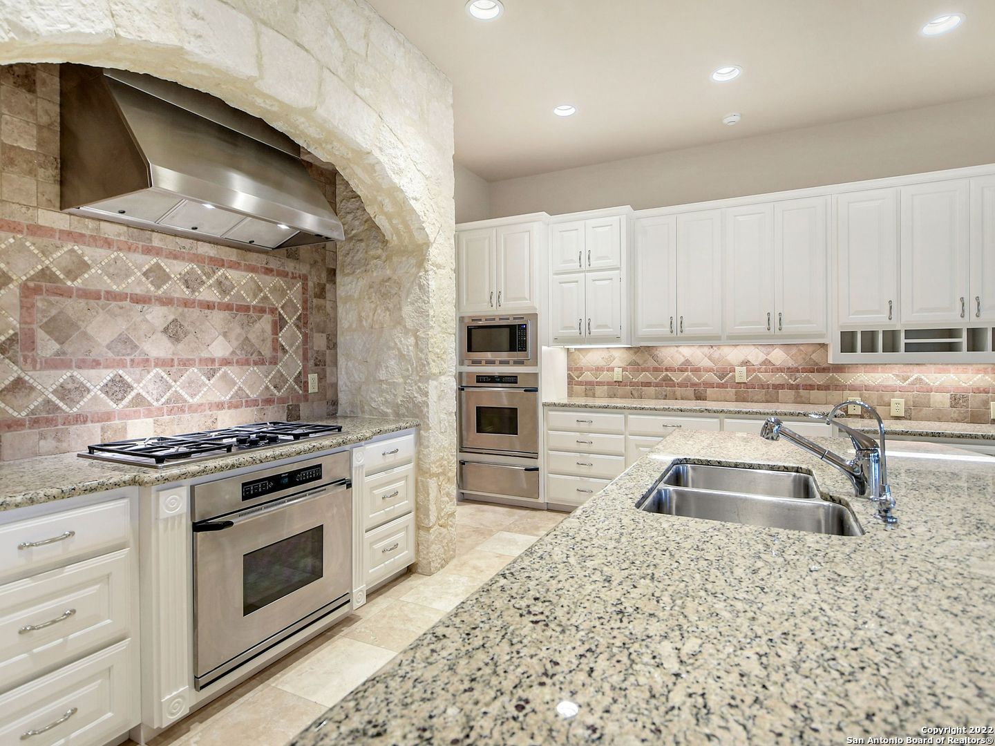 21 Highgate Drive San Antonio TX 78257