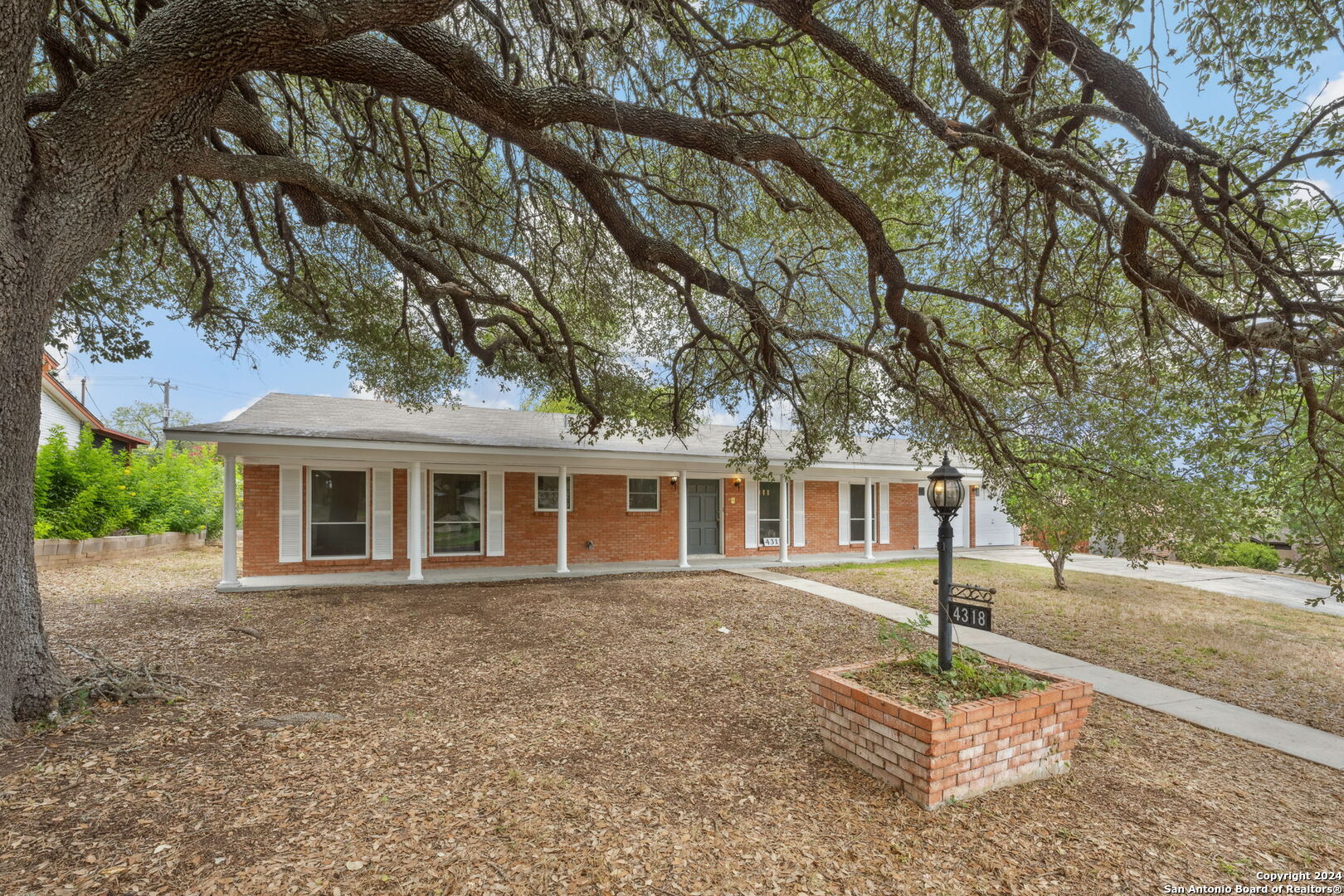 4318 S Westberry Drive San Antonio TX 78228