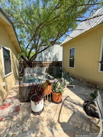 556 Fairway Circle Brackettville TX 78832