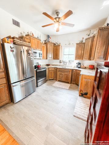 556 Fairway Circle Brackettville TX 78832
