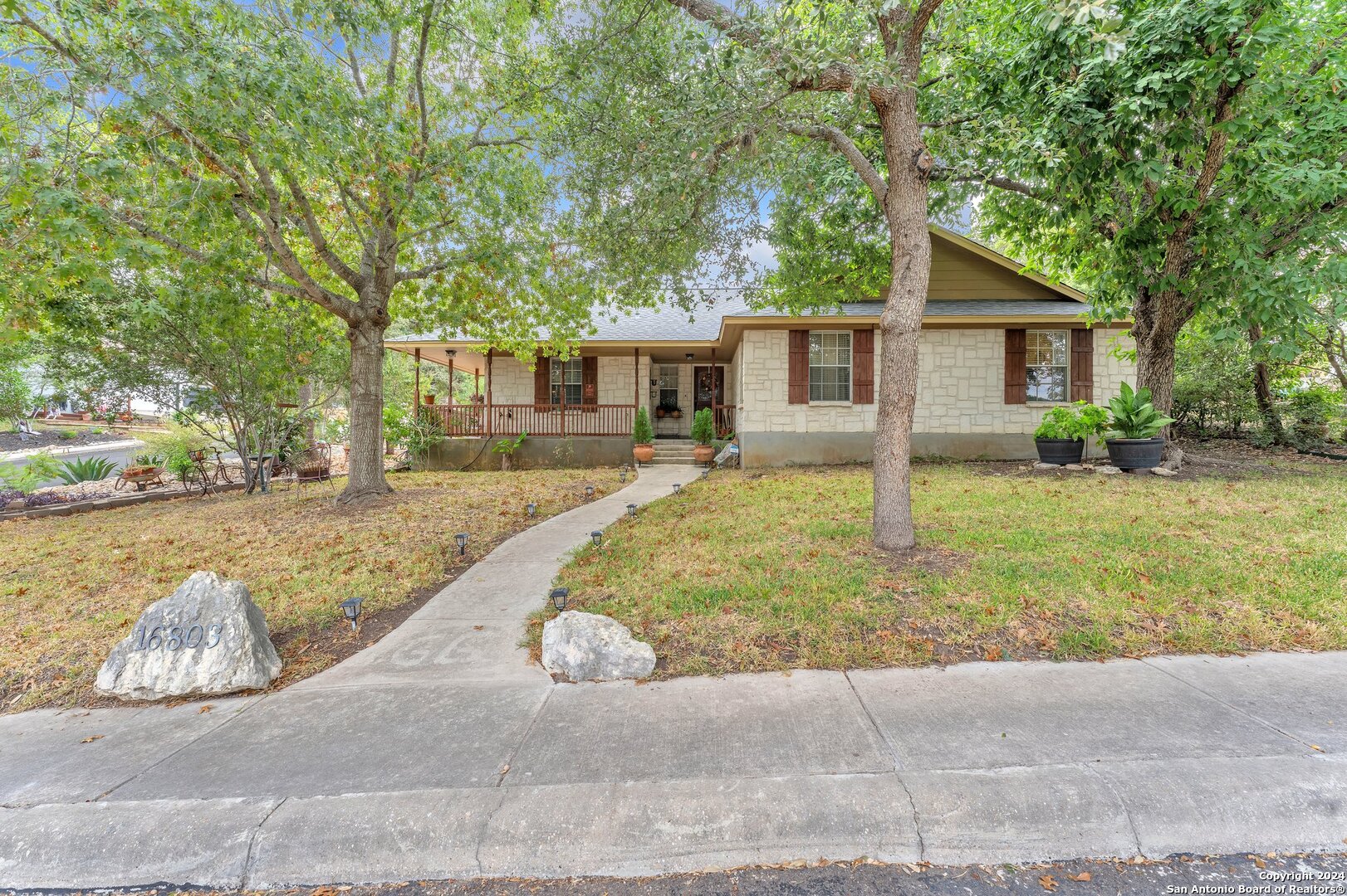 16803 Fox Ridge Helotes TX 78023