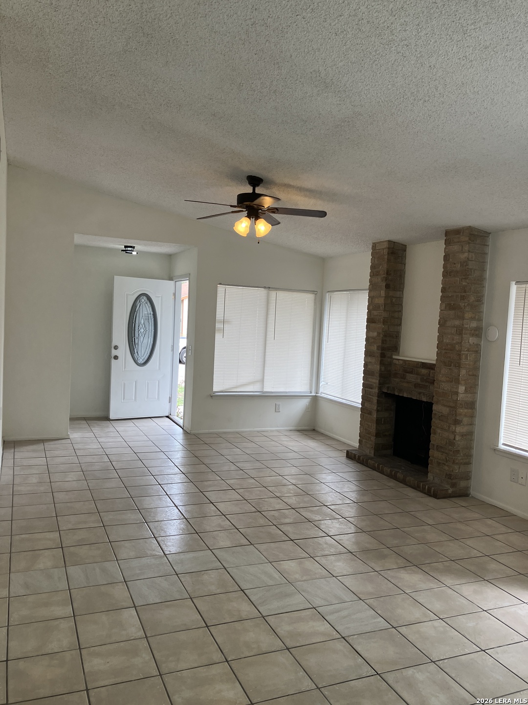 9566 Bowen San Antonio TX 78250