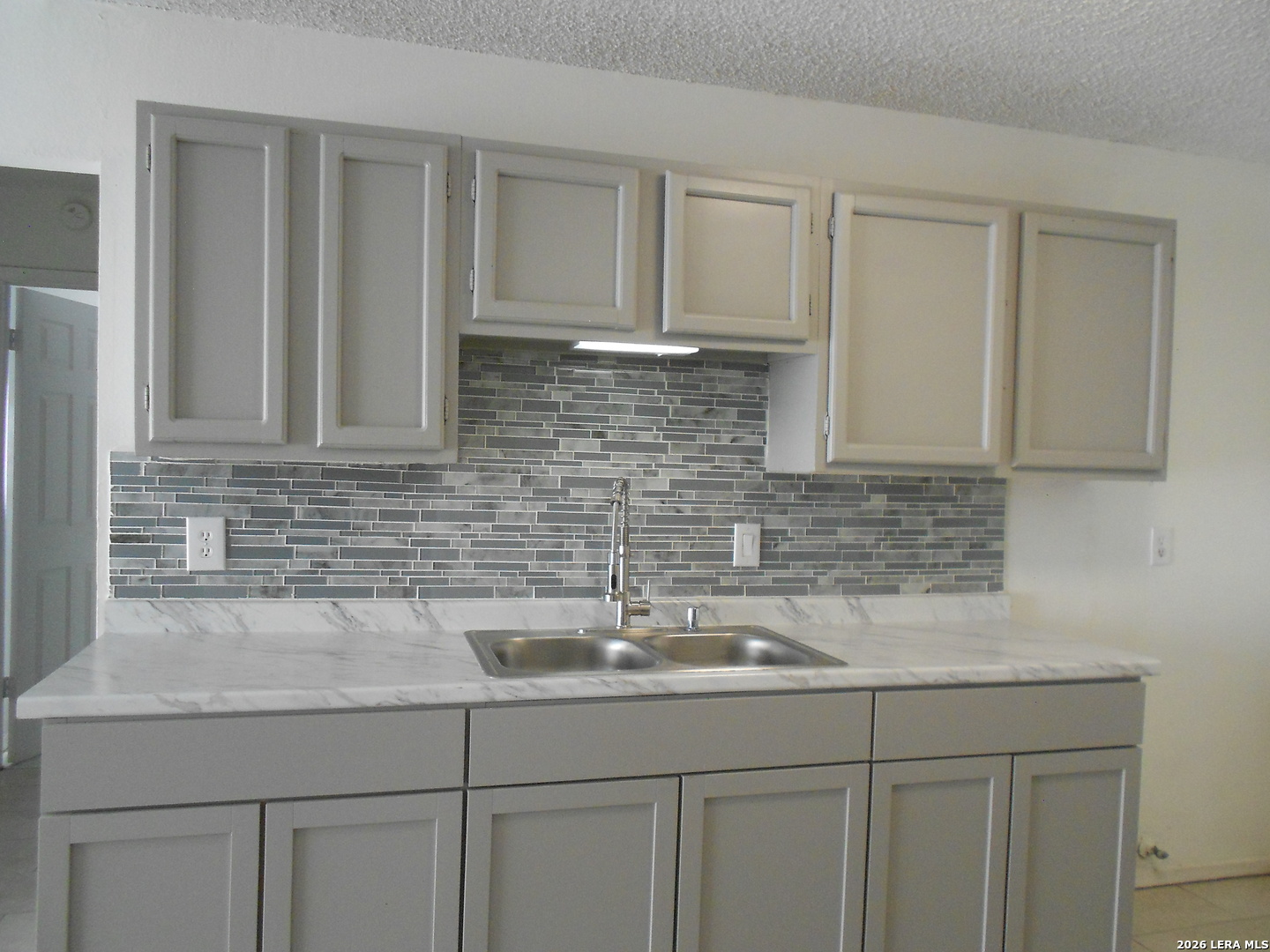9566 Bowen San Antonio TX 78250