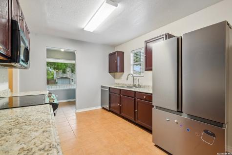 3815 Wetmore Knoll San Antonio TX 78247
