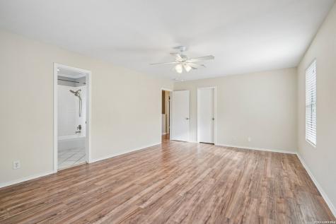 3815 Wetmore Knoll San Antonio TX 78247