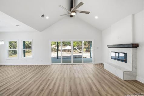 1169 Johnson Road Canyon Lake TX 78133