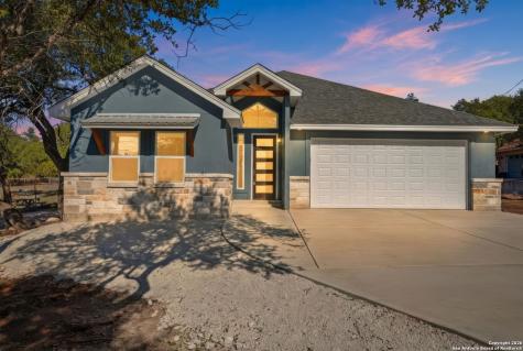 1169 Johnson Road Canyon Lake TX 78133