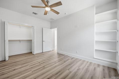 1169 Johnson Road Canyon Lake TX 78133