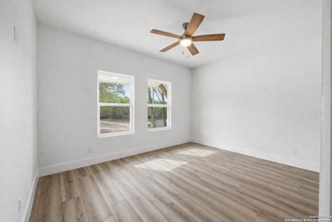 1169 Johnson Road Canyon Lake TX 78133