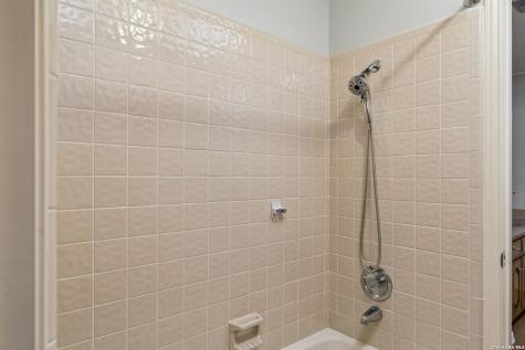 6119 Shady Creek Windcrest TX 78239