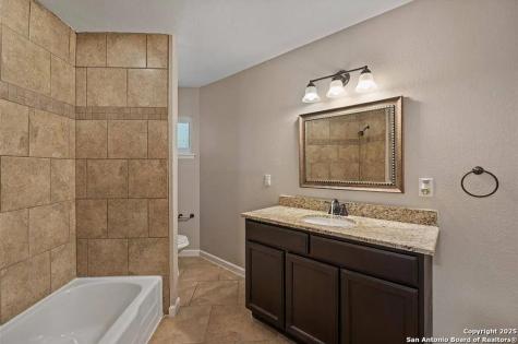 1802 Edgehill San Antonio TX 78209