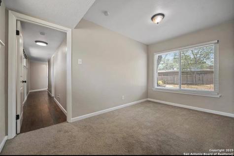 1802 Edgehill San Antonio TX 78209
