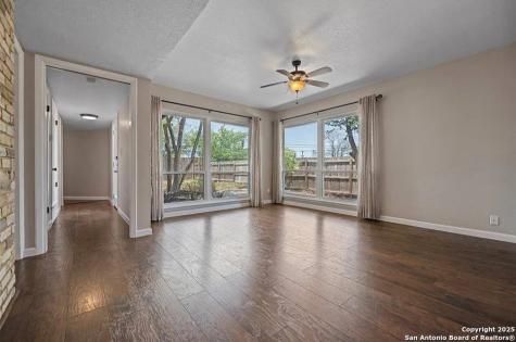 1802 Edgehill San Antonio TX 78209
