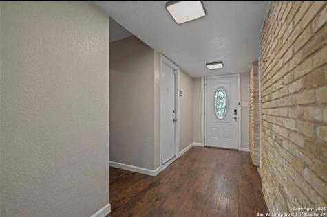 1802 Edgehill San Antonio TX 78209